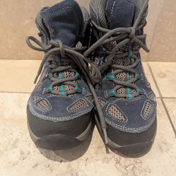 Vasque Breeze III Ultra dry Waterproof Hiking Boots Kids Size 5