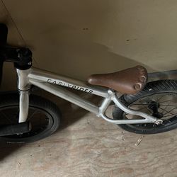 EARLY RIDER TRAIL RUNNER 14" BALANCE BIKE