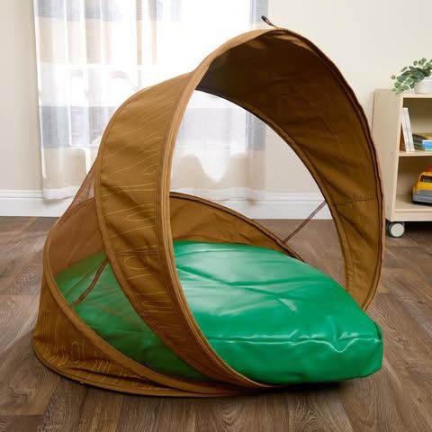 Hideaway Log Chair with Cushion