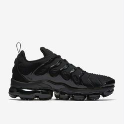 Nike Vapor Max Plus Size 9.5 Mens 