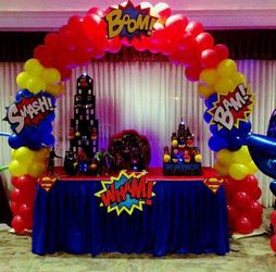 Super heroes arch