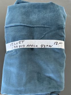 VELVET FABRIC COLOR HUNTER GREEN 