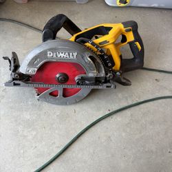 7 1/4” Dewalt Flex Volt Circular Saw Rear Handle 20v 60v  Serruchó Para Framing 