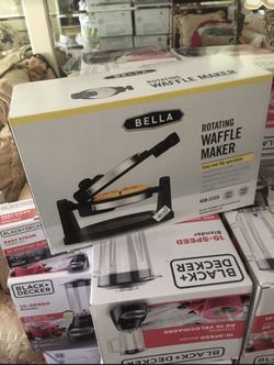 Bella Rotating Waffle Maker