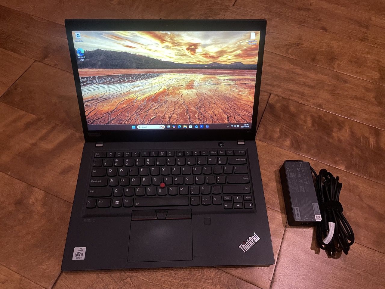 14” Lenovo ThinkPad T14s Core i5-10210U 1.6GHz - 16GB DDR4 - 512GB NVMe