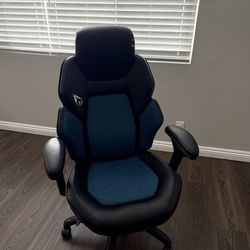 DPS Gaming Chair