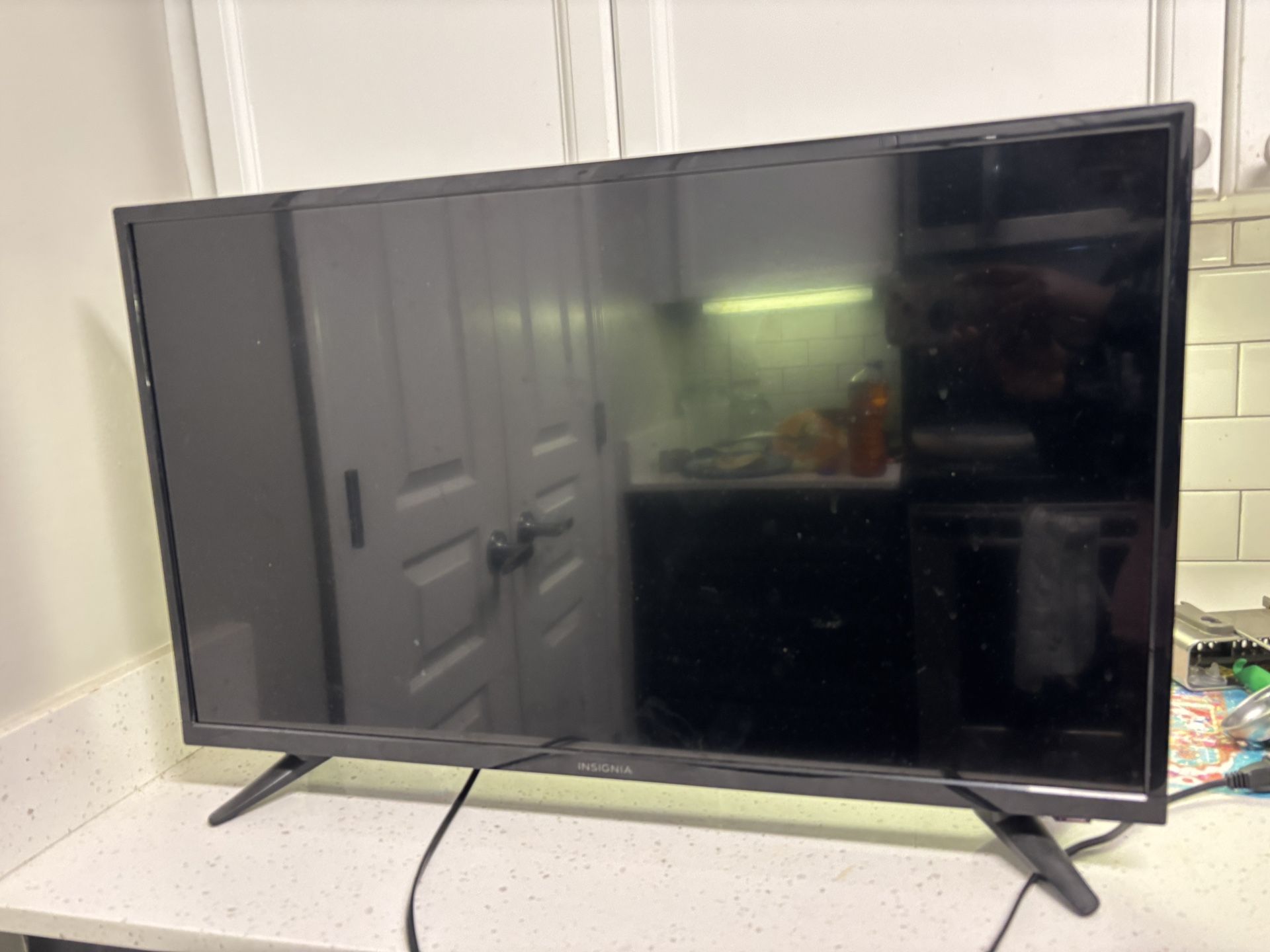 32 Inch Flat Screen