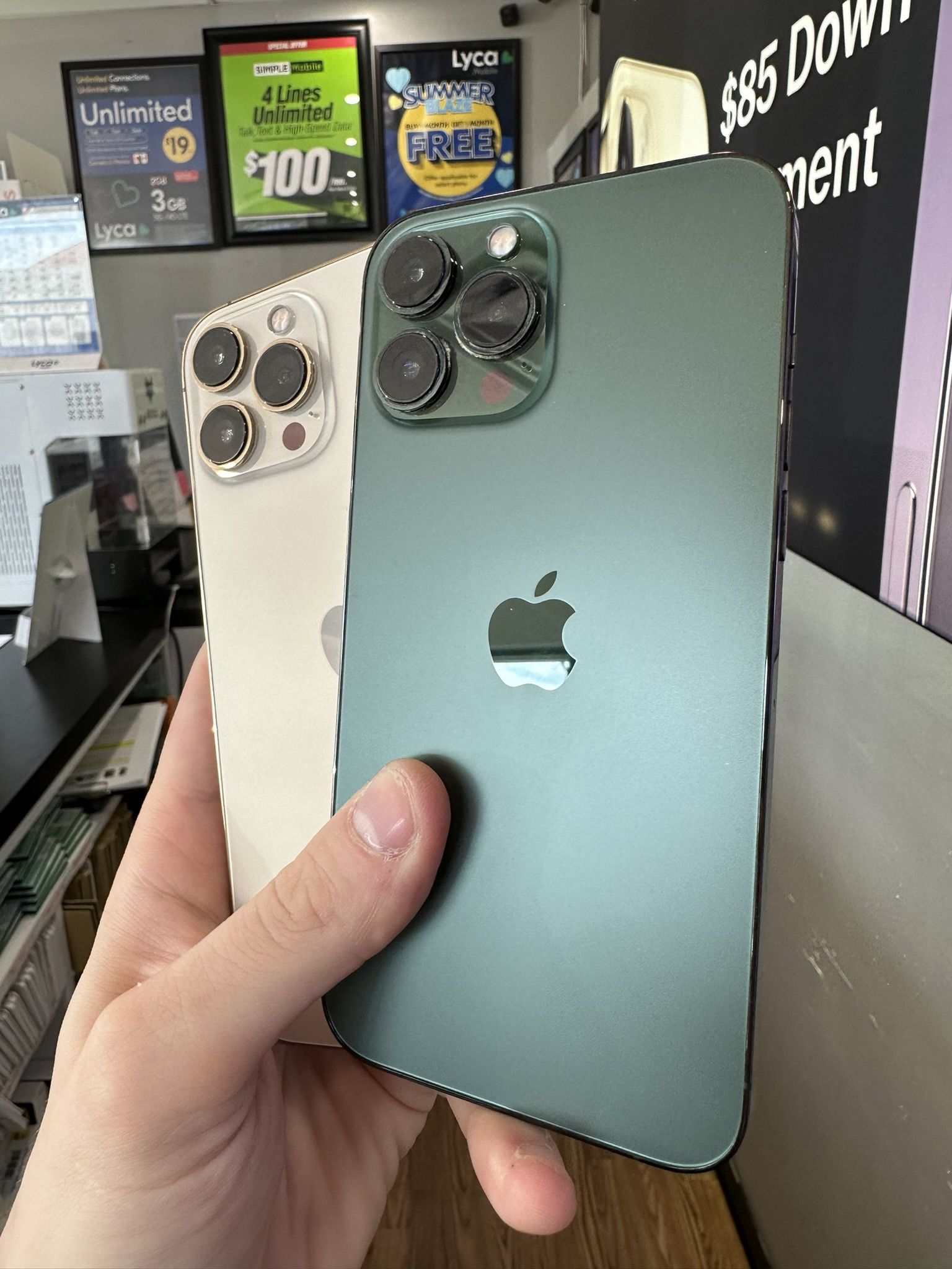 Unlocked iPhone 13 Pro Max 1TB
