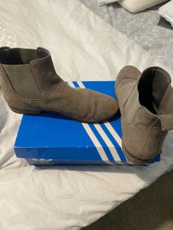 Chelsea Boots