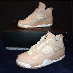EUC Air Jordan 4 Retro Shimmer Womens Size 8