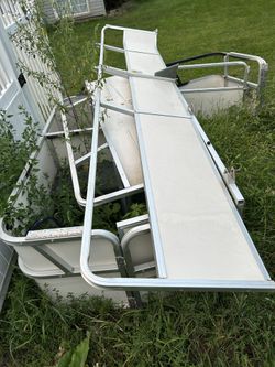 Pontoon Boat reling 24 Ft