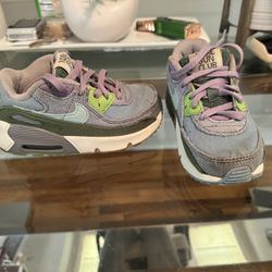 Kids Shoes 