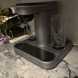 Bartesian Cocktail Maker 