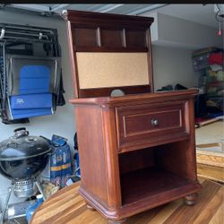 Children’s Night Stand 