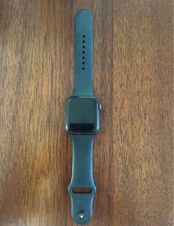 44mm Apple Watch Series 5