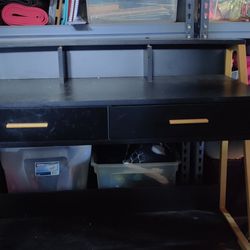 Black desk / Computer Desk