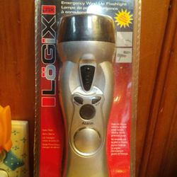 Logix Emergency Wind Up Flashlight