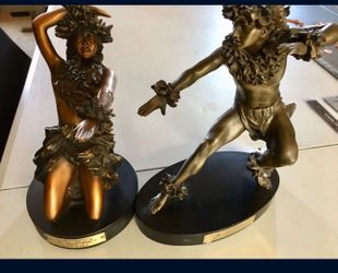 (Male and Female Ancient Hula Dancers - Sold as a unit