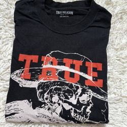 True Religion Skull Yellowstone Sashiko T-Shirt in jet black cotton. Large on tag