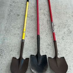 3 Shovels With Composite Handles Shovel