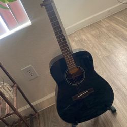 Yamaha 6 string acoustic Guitar