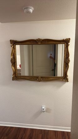 Vintage Gold Wall Mirror 