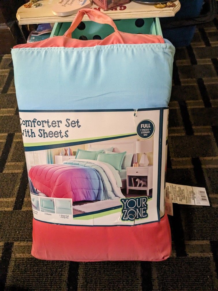 Your Zone Comforter W/ Sheets