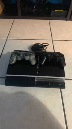 PlayStation 3 & 2 controllers