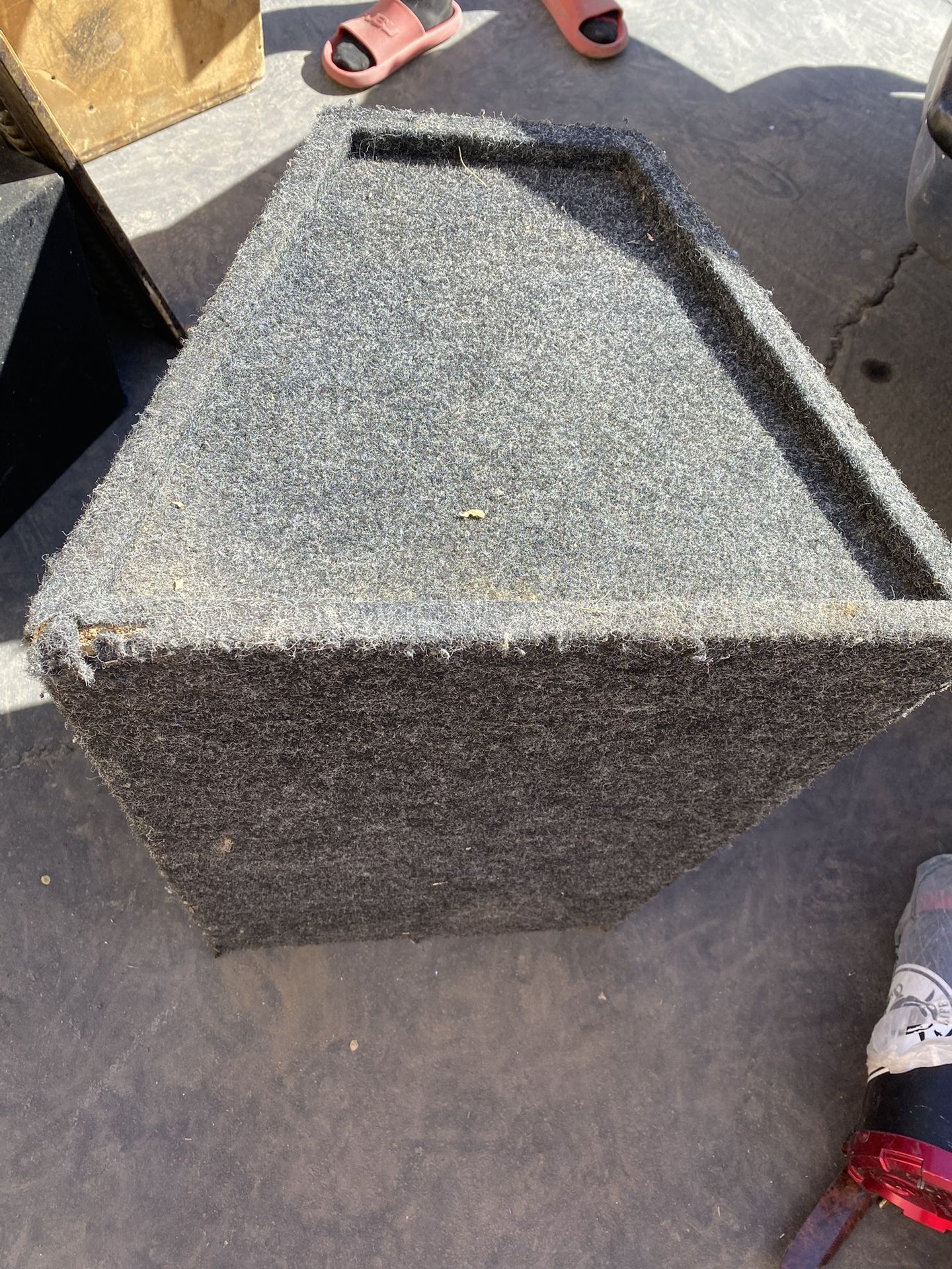 12 inch speaker box