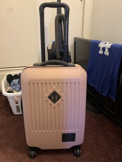 Herschel Carry OnLuggage