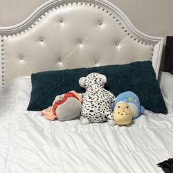 BED FRAME AND MATTRESS SET FULL SIZE. USED 