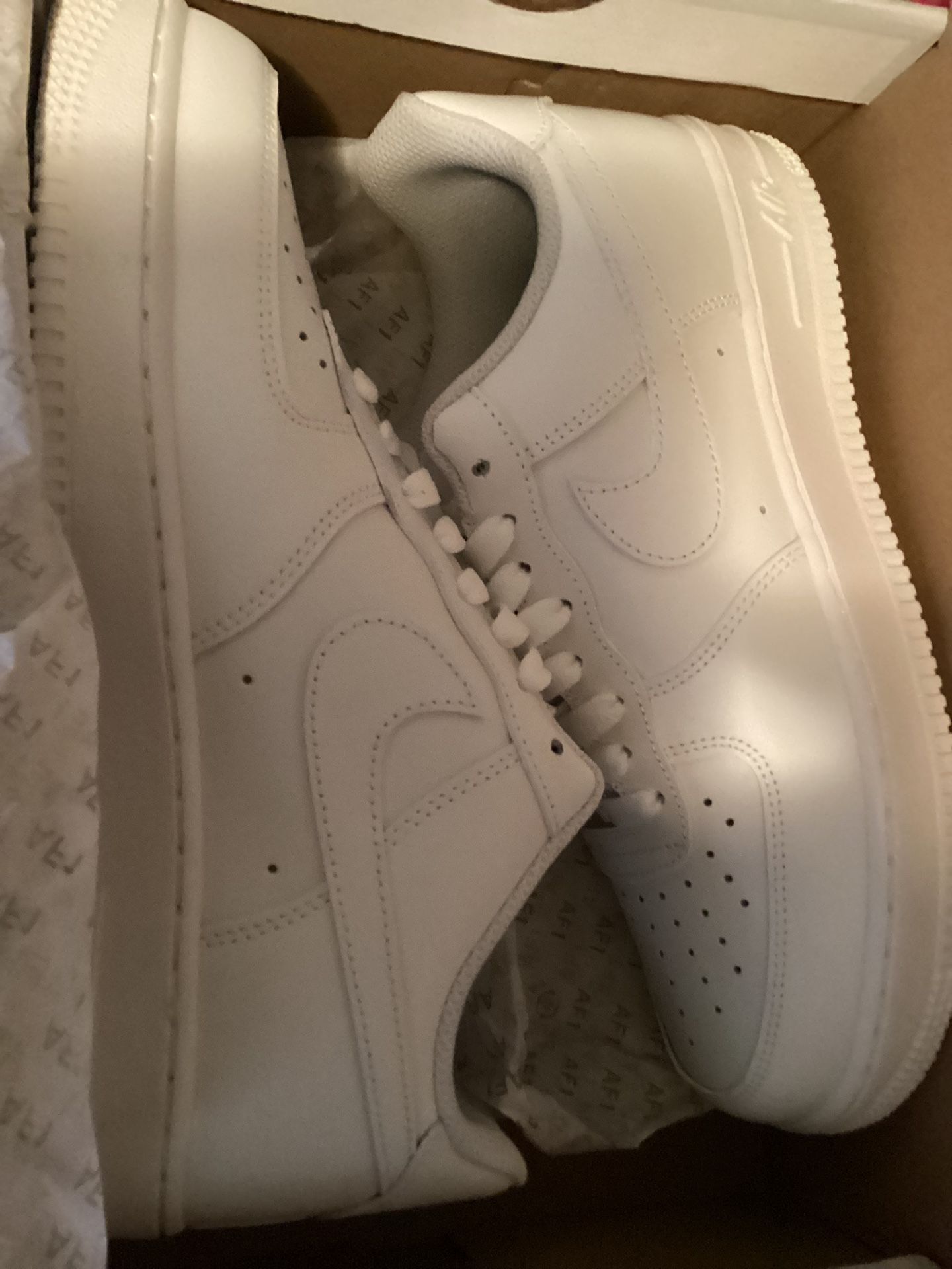 Nike Air Force 