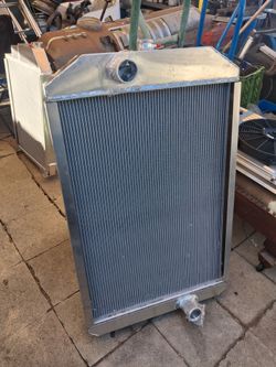 HUGE ALUMINUM RADIATOR!! NEW!! 26"X42"! 180$