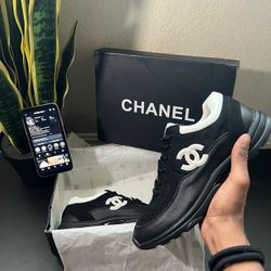 Chanel Runners
