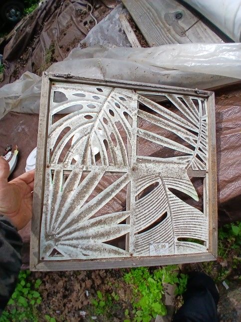 Neat Metal Ornament