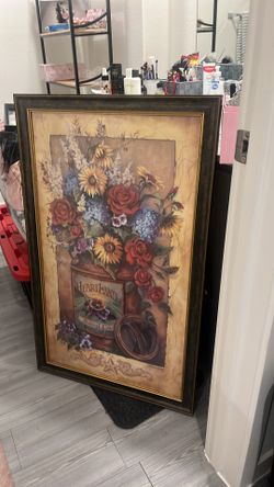 Home interior heartland, flower bouquet, picture frame