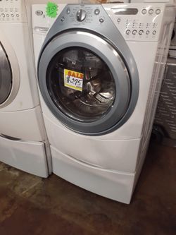 SALE ❗ Whirlpool front load washer with pedestal working perfectly with 4 months warranty
