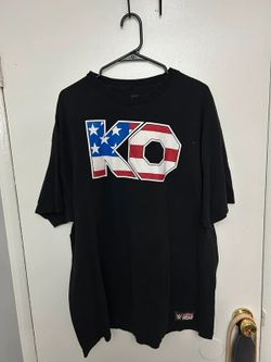 Kevin Owens patriotic “Fight Owens Fight” WWE T-shirt 2XL