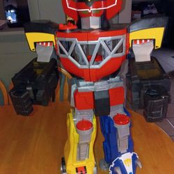 Mega Transformer Collector Toy