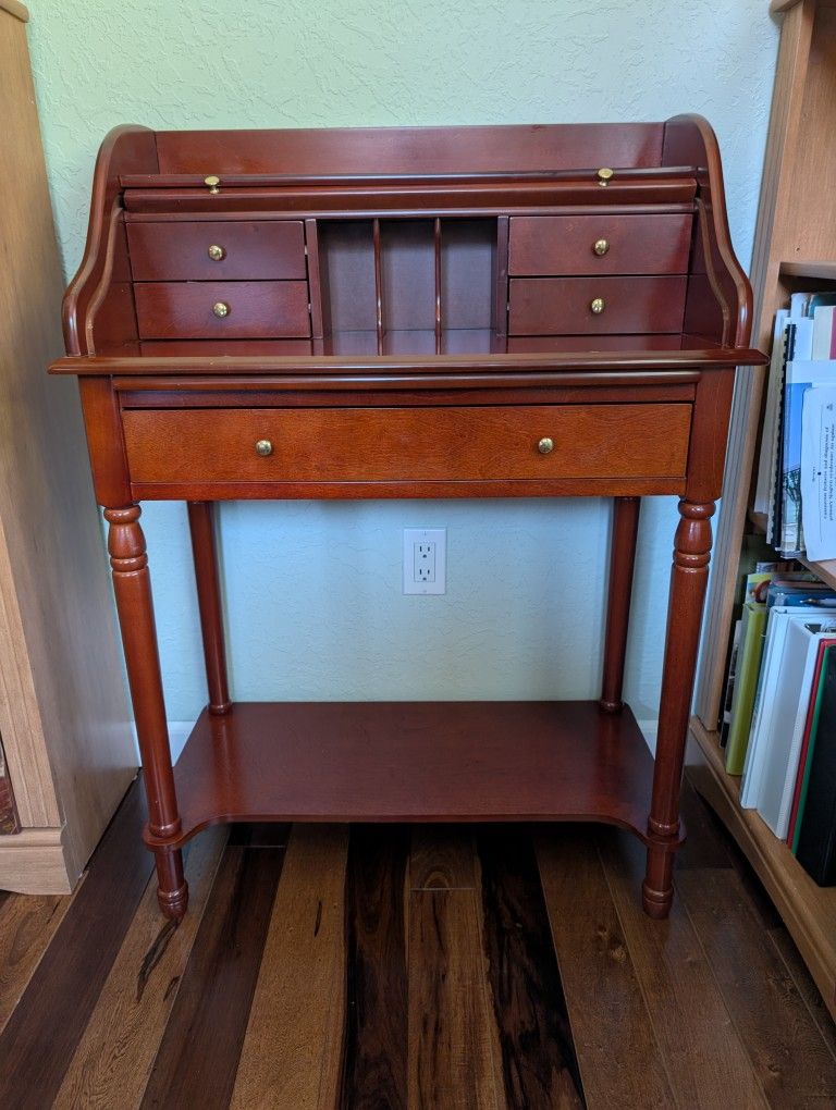 Wooden Rolltop Desk