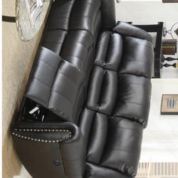 Sofa Recliner Black /// Financing Available 