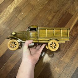 HAND CRAFTED WOODEN TRUCK NEED GONE ASAP  PRICE NEGOTIABLE