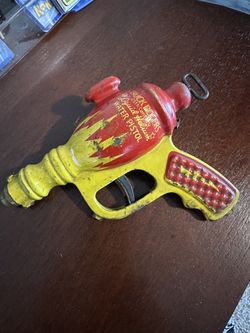 Antique Buck Roger’s Squirt Pistol