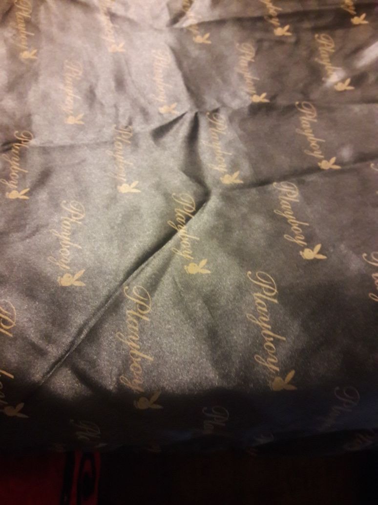Playboy queen sheets black