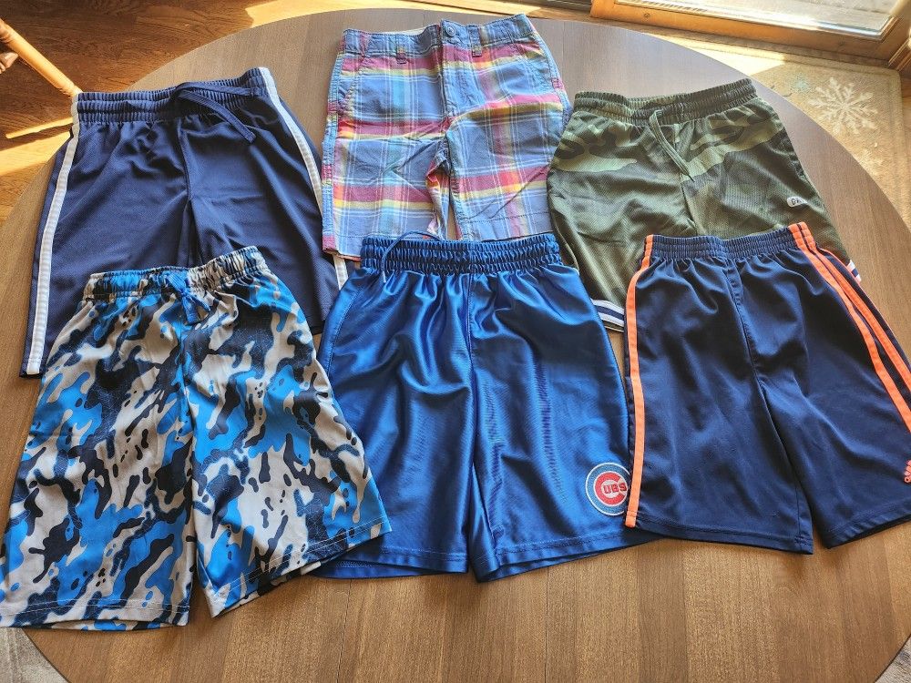 Boys Size 6/7 Lot (19 Pieces)