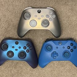 (3) XBOX Controllers