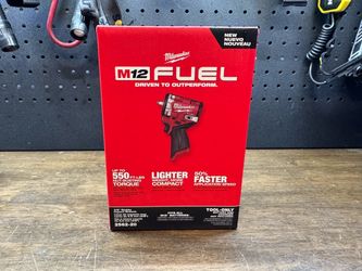 Milwaukee M12 FUEL Gen2 Stubby 3/8 in. Impact Wrench
