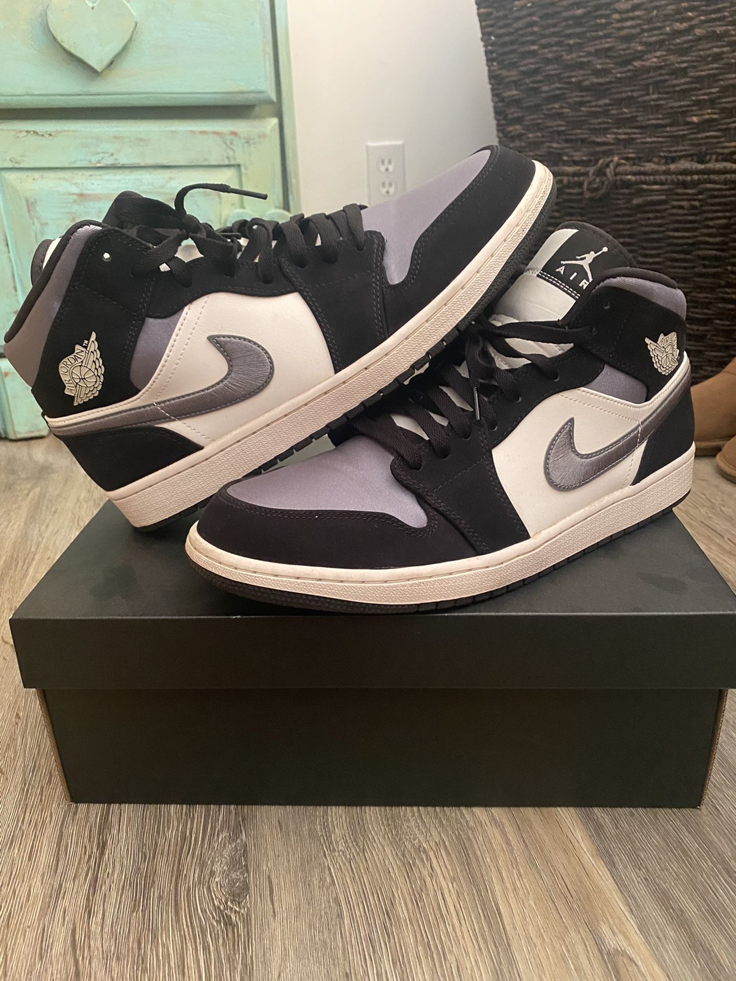 Jordan 1s