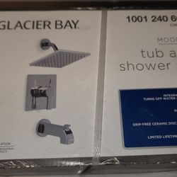 Tub and shower set