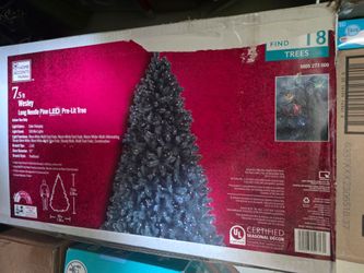 Pre-lit christmas tree 7.5 ft